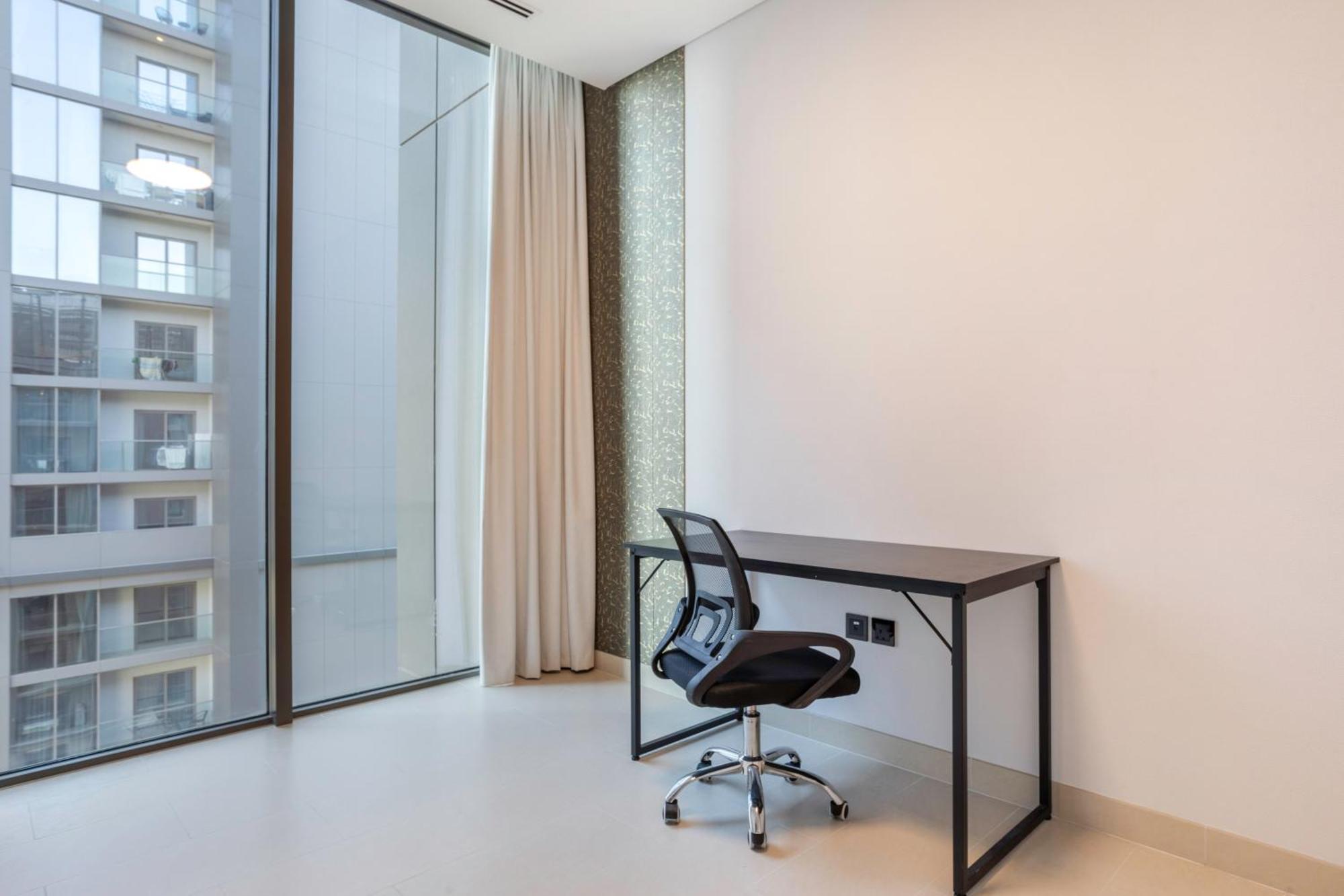 Stay By Latinem Luxury 1Br Plus Study Holiday Home Cv A2712 Near Downtown Дубай Екстериор снимка